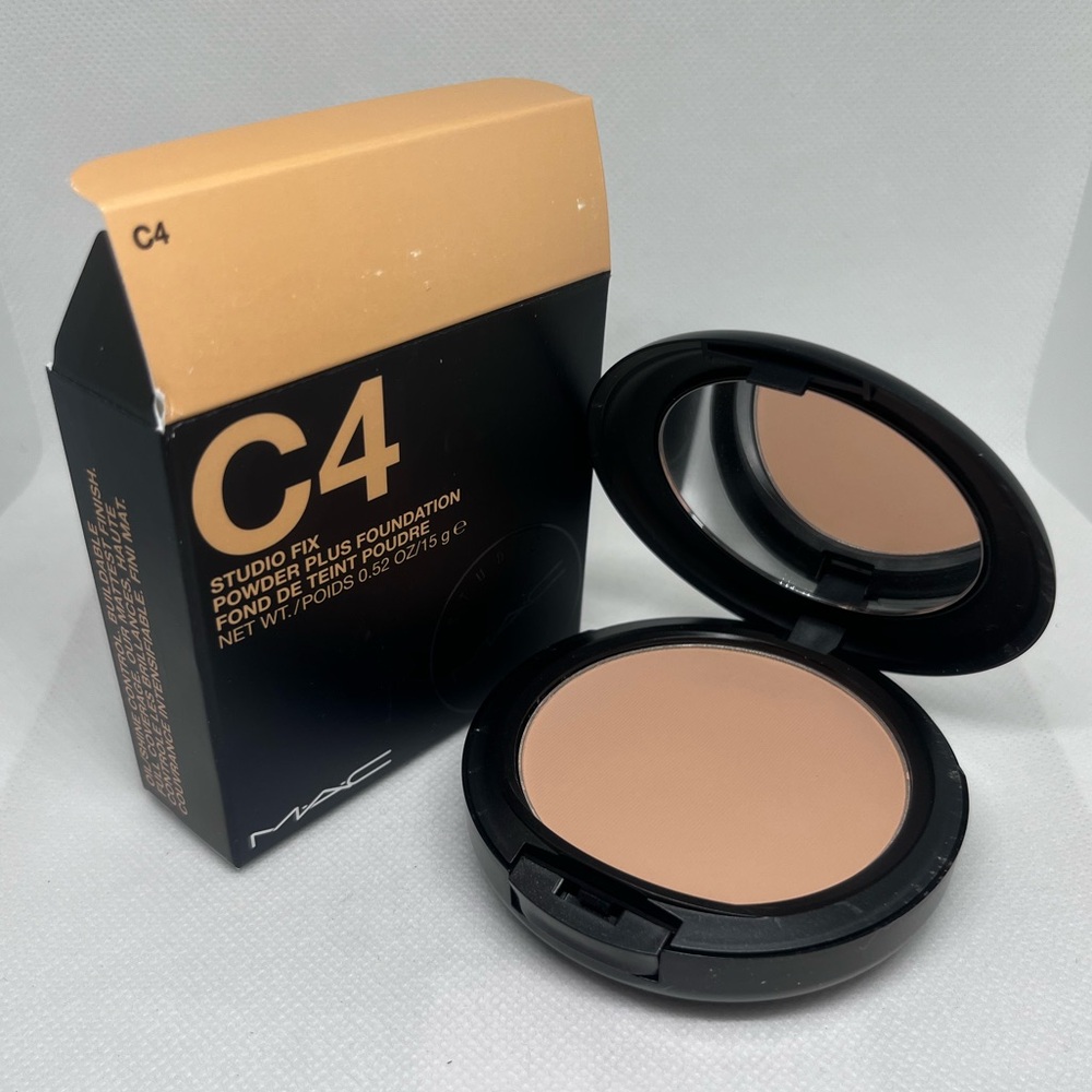 New MAC C4 Cosmetics Studio Fix Powder Plus Foundation old version